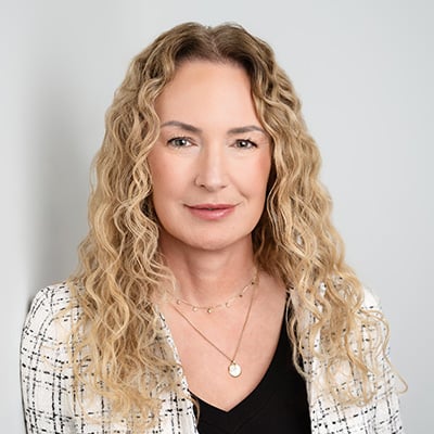 jennifer-mills-headshot