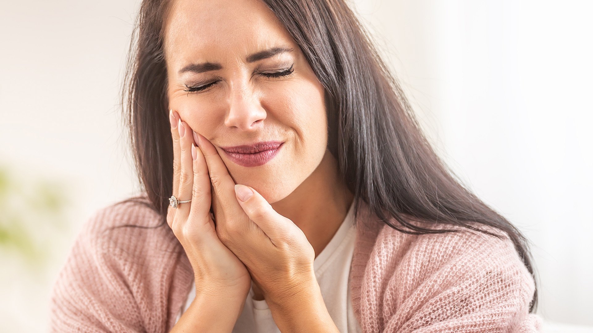 Root Canals 101: Everything You Need to Know About Saving Your Tooth