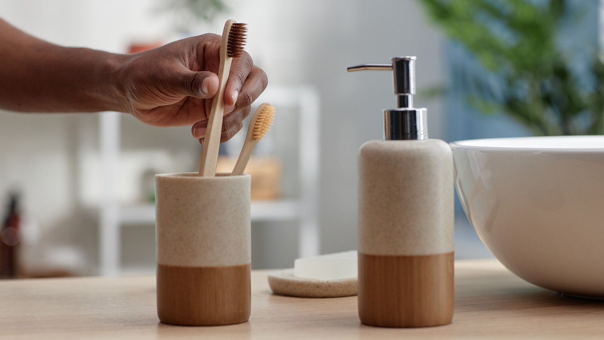 Eco-Friendly Dental Care: Sustainable Practices for a Greener Smile