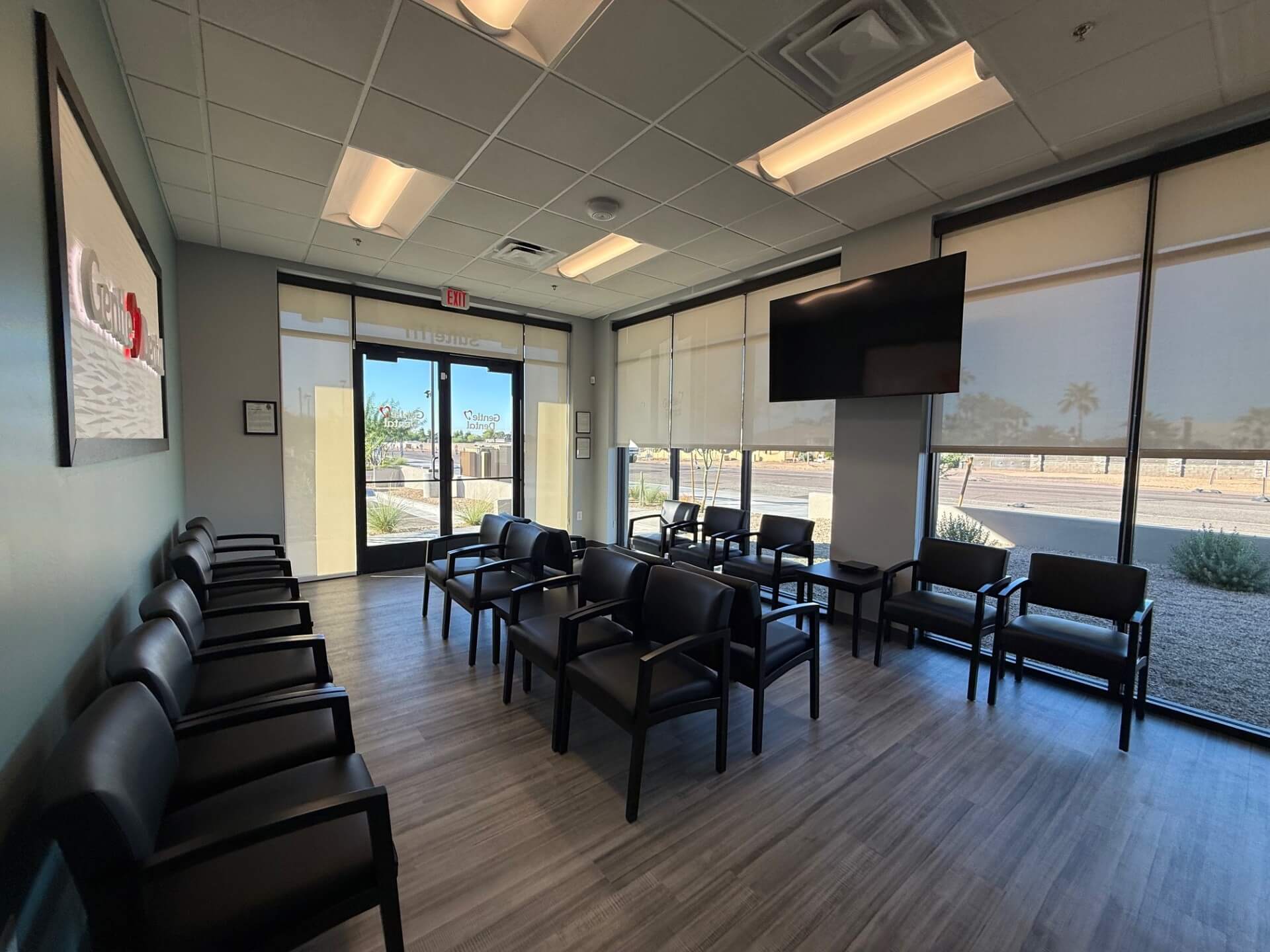 GD Glendale Waiting Room 3