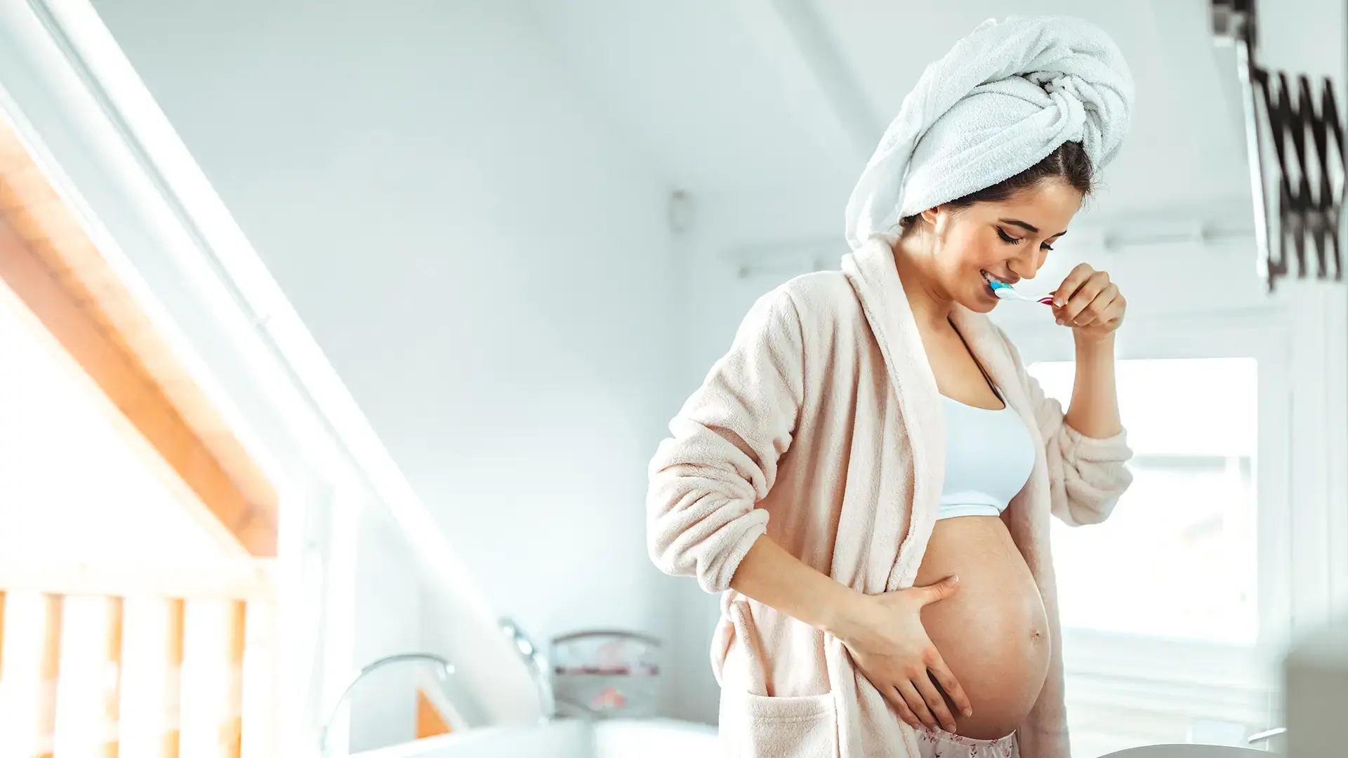 How Does Pregnancy Affect Oral Health? What Expectant Moms Should Know