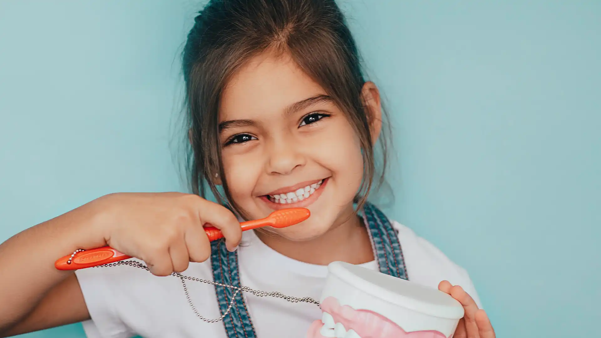 When Should Kids Get a Dental Cleaning? A Back-to-School Guide for Parents