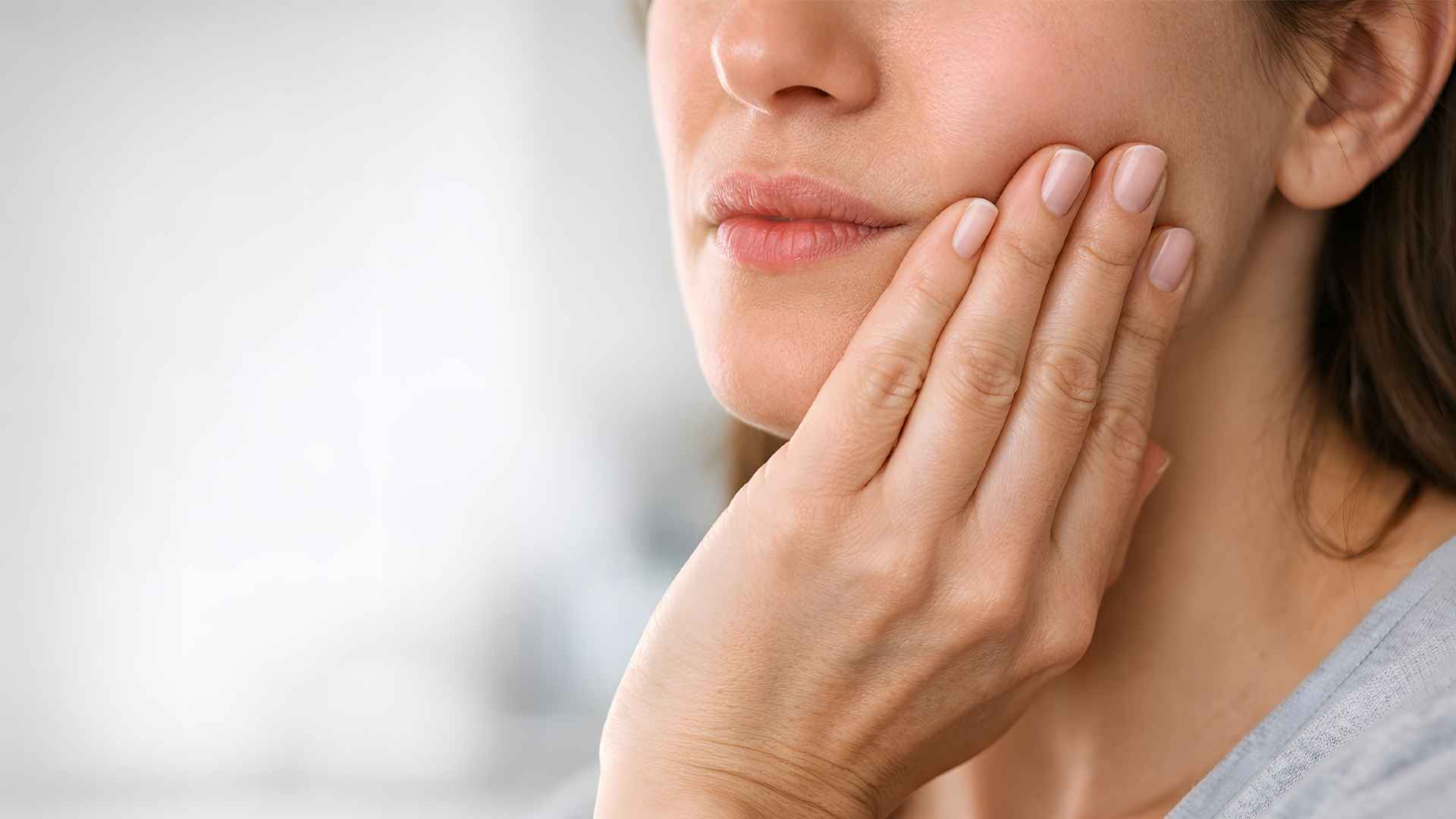 Wisdom Teeth Removal Recovery Timeline & Tips