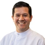 Headshot-ZEVALLOS-Daniel-web