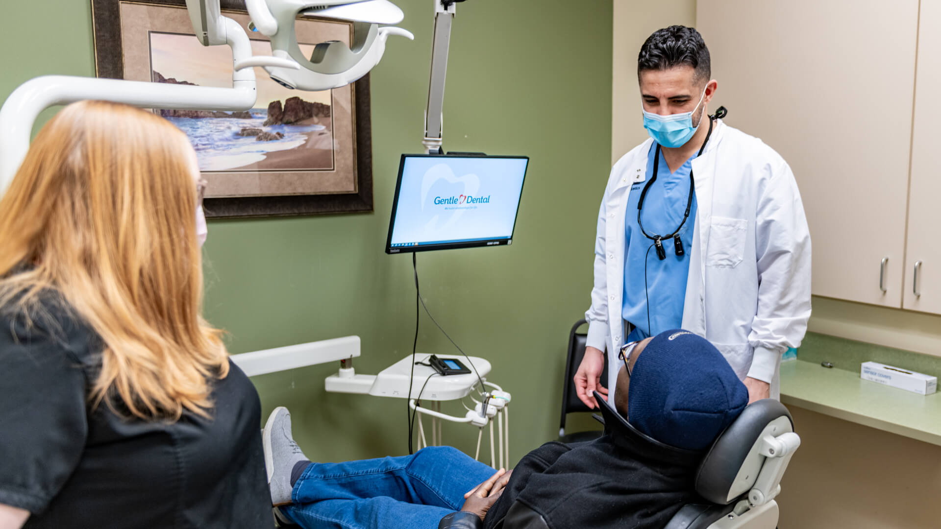 general-dentist-action-shot_Gentle-Dental-Beaverton