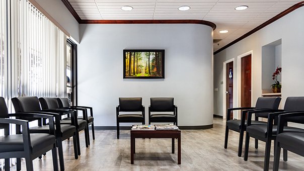 dental-care-office-waiting-area_Gentle-Dental-Fresno