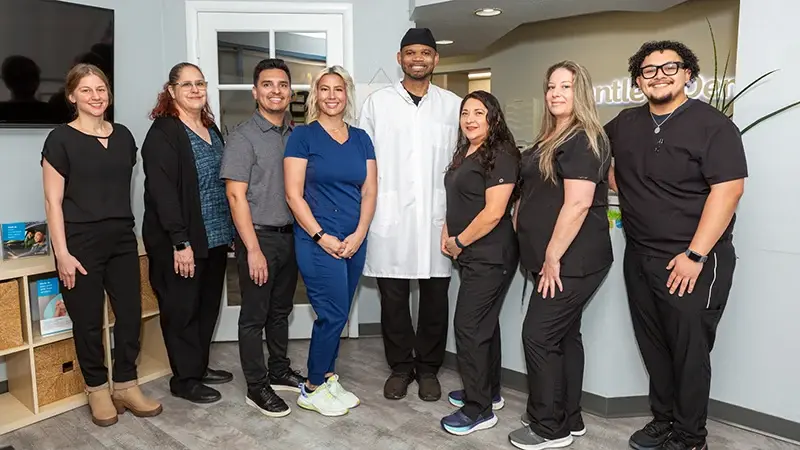Gental-Dental-Los-Alamos-Team-Shot-036-scaled