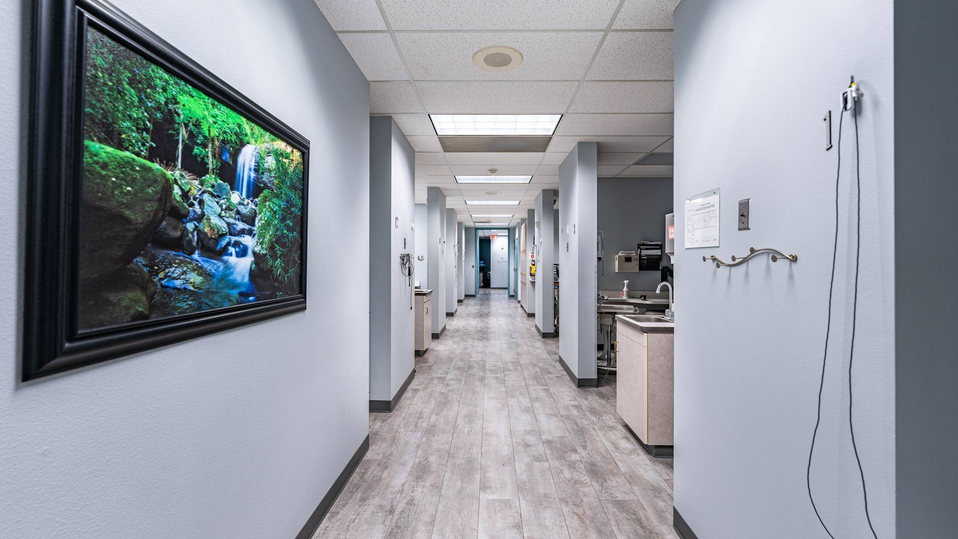 dental-care-office-hallway-area_Gentle-Dental-Gresham-Village
