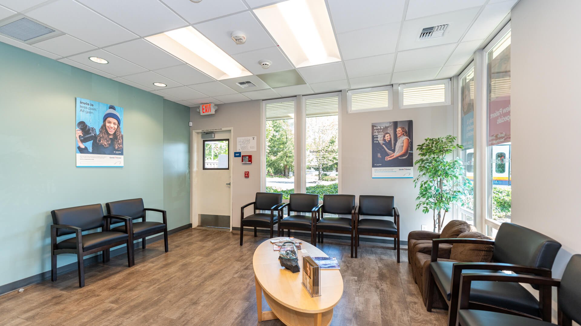dental-care-office-waiting-area_Gentle-Dental-Fairwood(1)