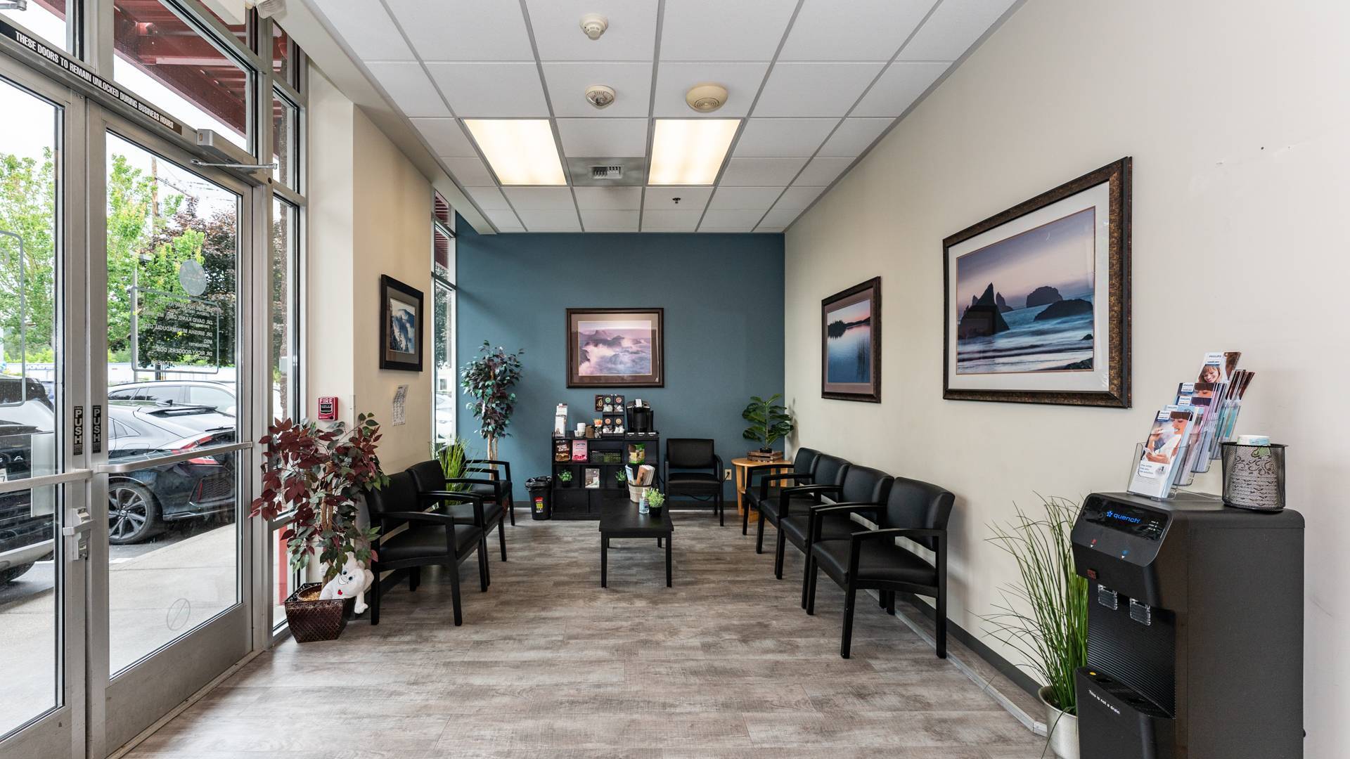 dental-care-office-waiting-area_Gentle-Dental-North-Meridian