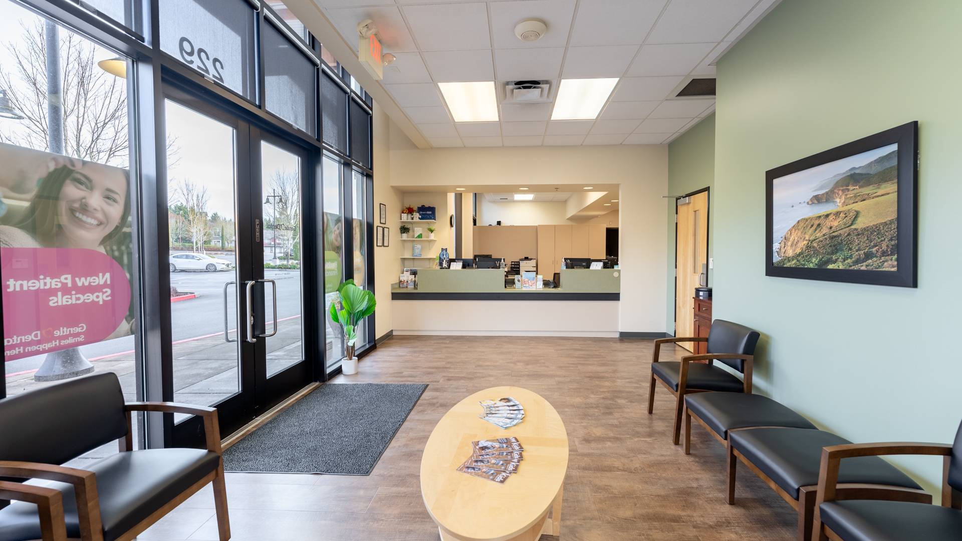 dental-care-office-waiting-area_Gentle-Dental-Progress-Ridge(1)