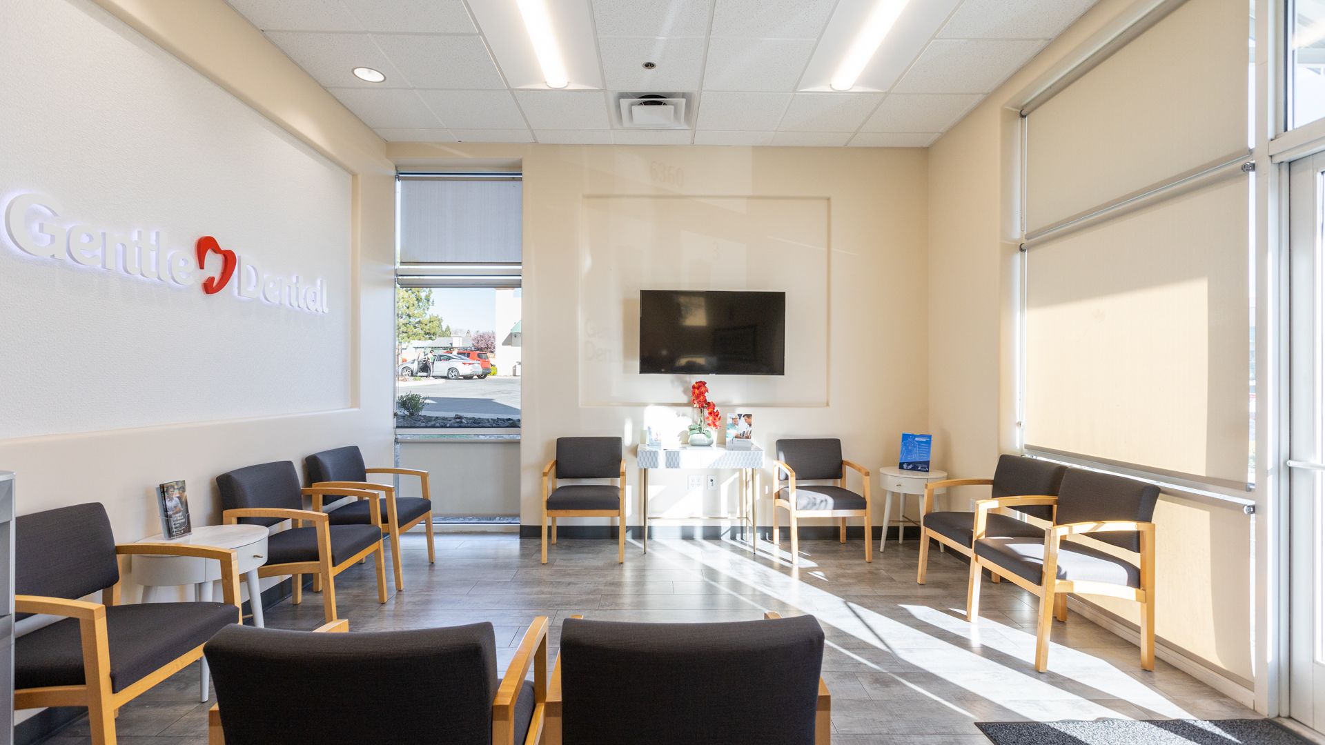 dental-care-office-waiting-area_Gentle-Dental-Reno-Northwest