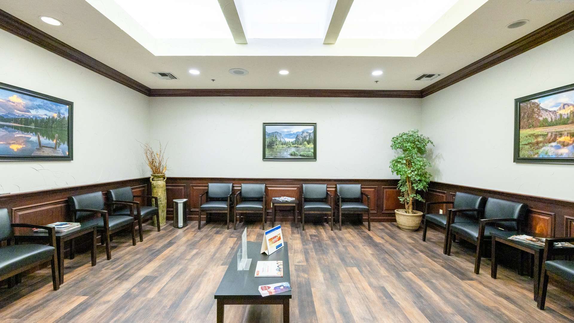 dental-care-office-waiting-area_Gentle-Dental-Reno-South
