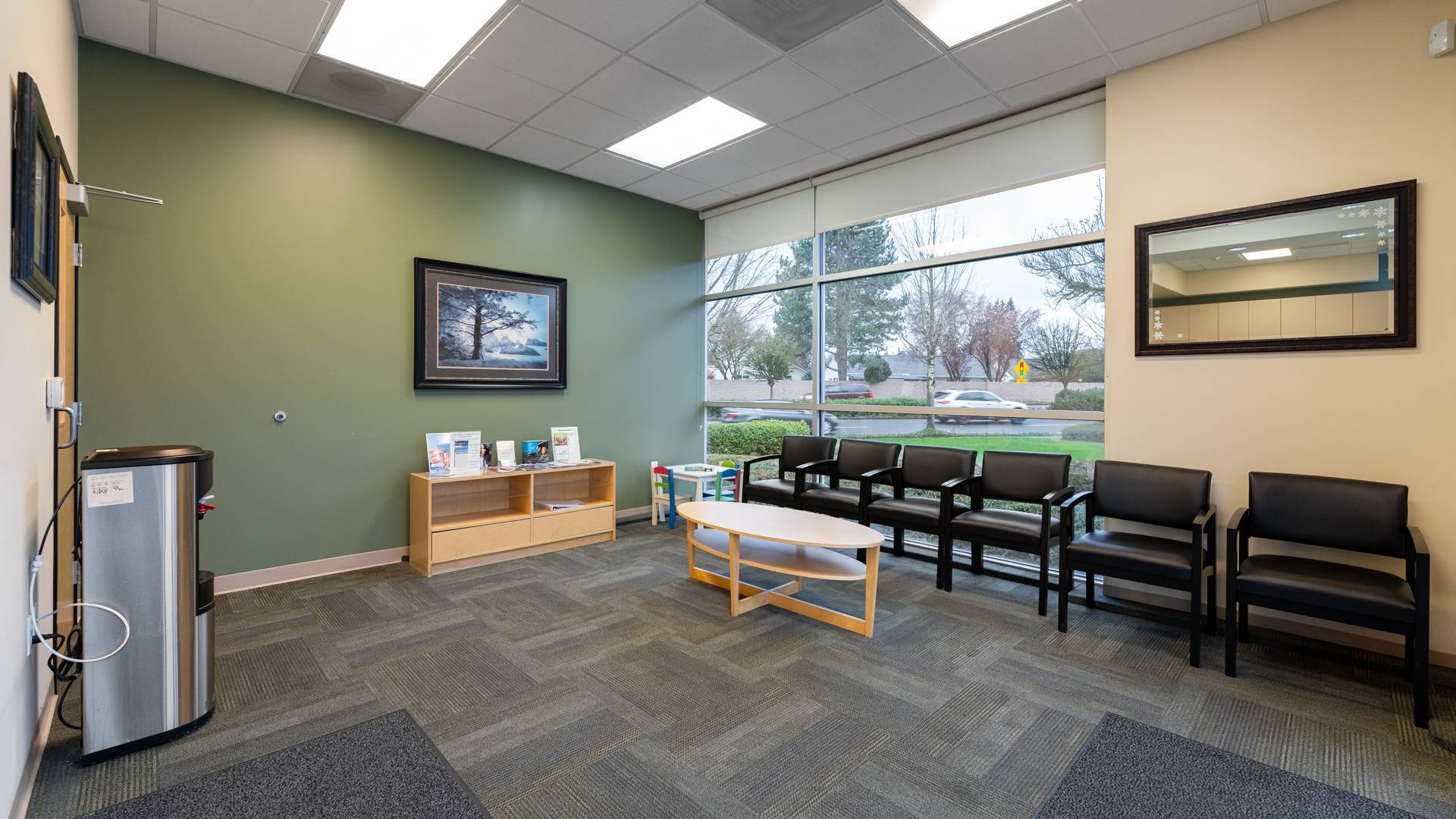 dental-care-office-waiting-area_Gentle-Dental-Salmon-Creek
