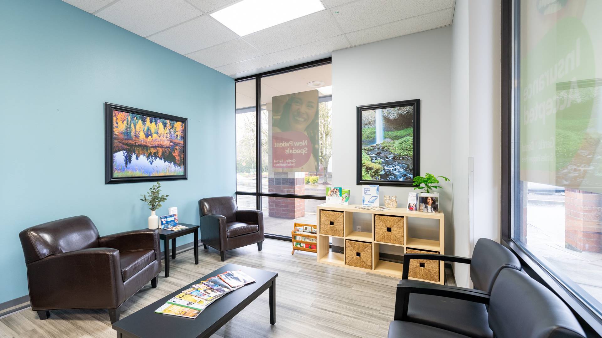 dental-care-office-waiting-area_Gentle-Dental-Sherwood
