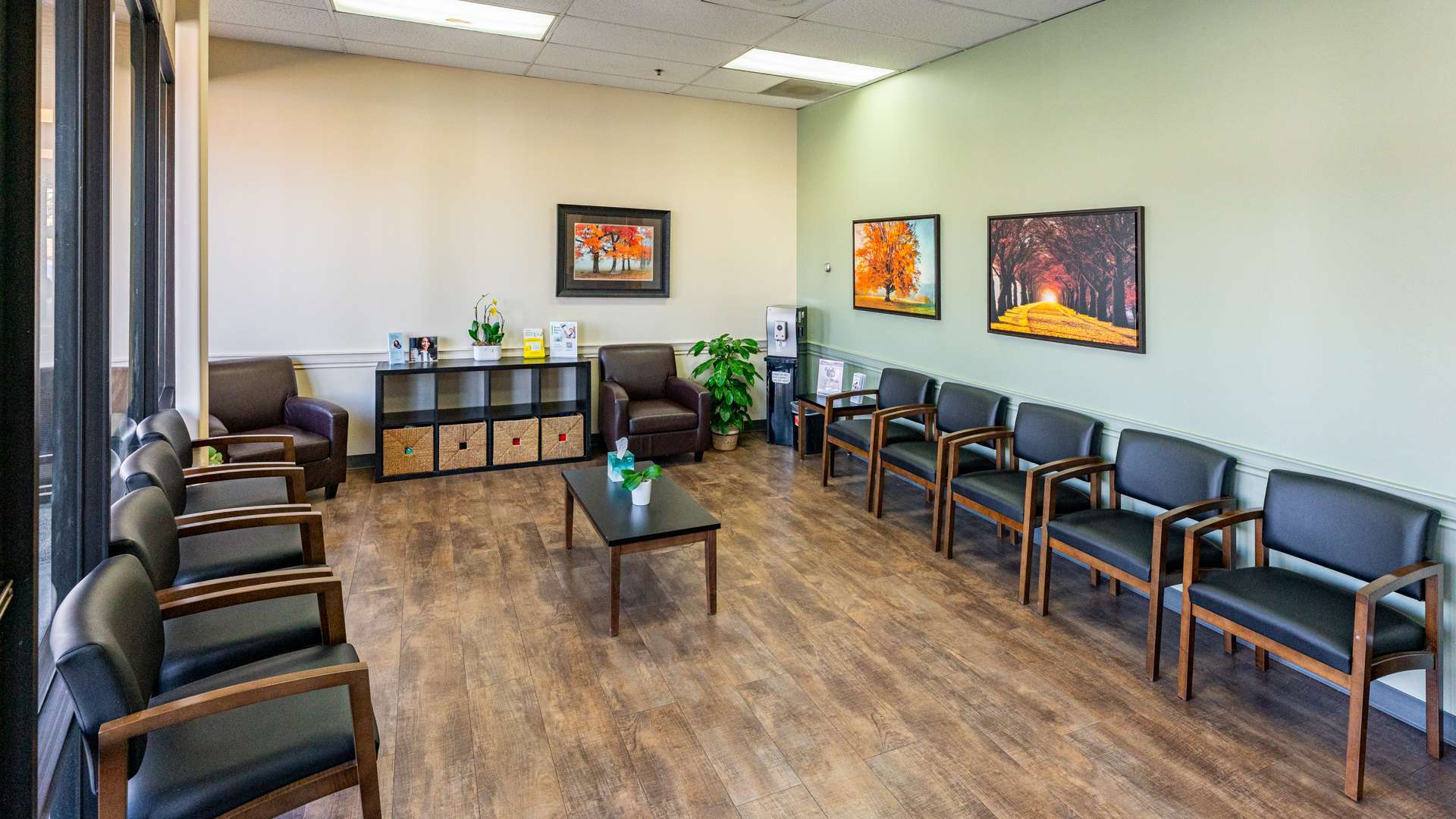 dental-care-office-waiting-area_Gentle-Dental-Tigard(1)