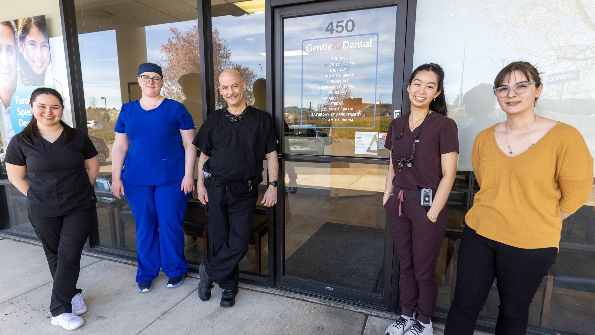 dental-care-team-photo_Gentle-Dental-Cornell-Center