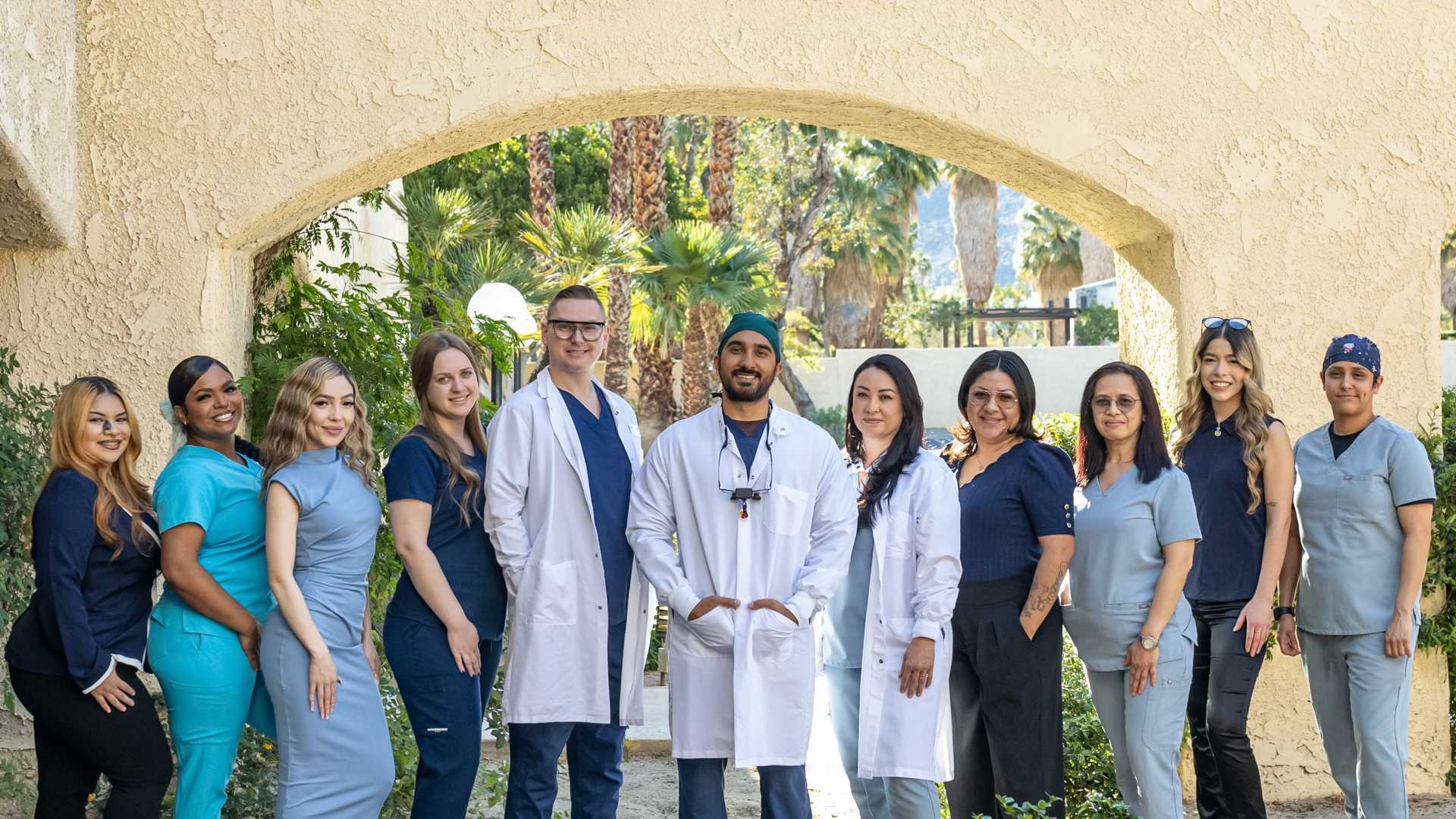 dental-care-team-photo_Gentle-Dental-Desert-Dental