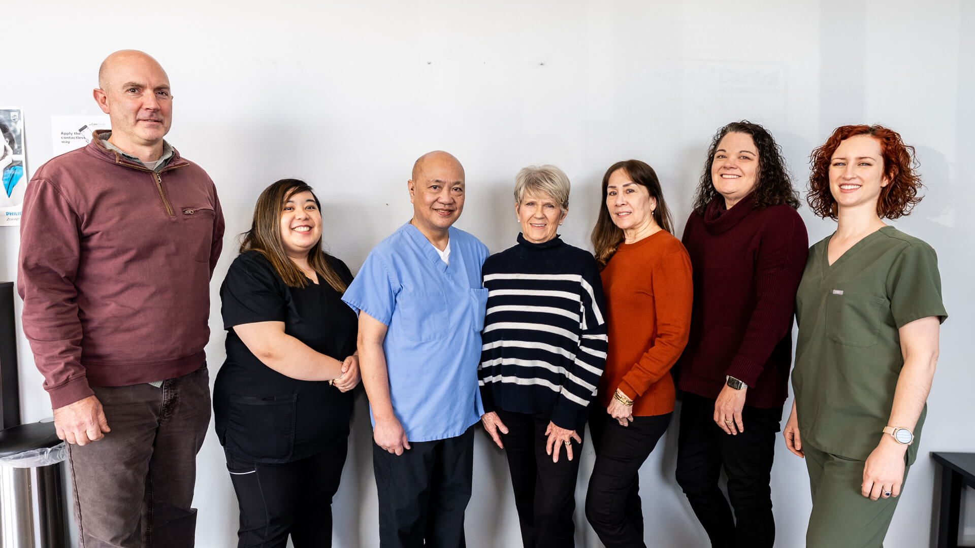 dental-care-team-photo_Gentle-Dental-Everett
