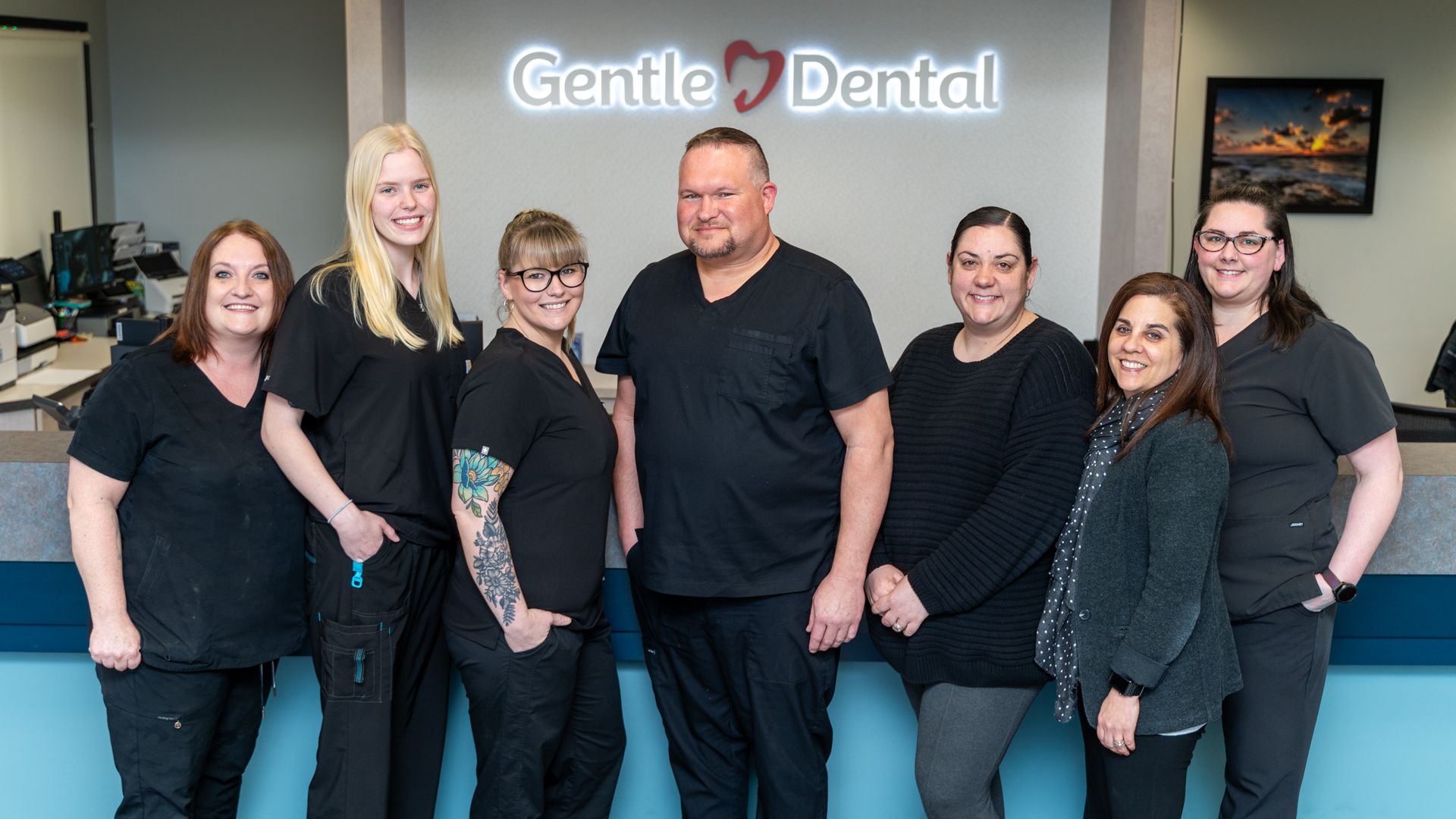 dental-care-team-photo_Gentle-Dental-Gresham-Village