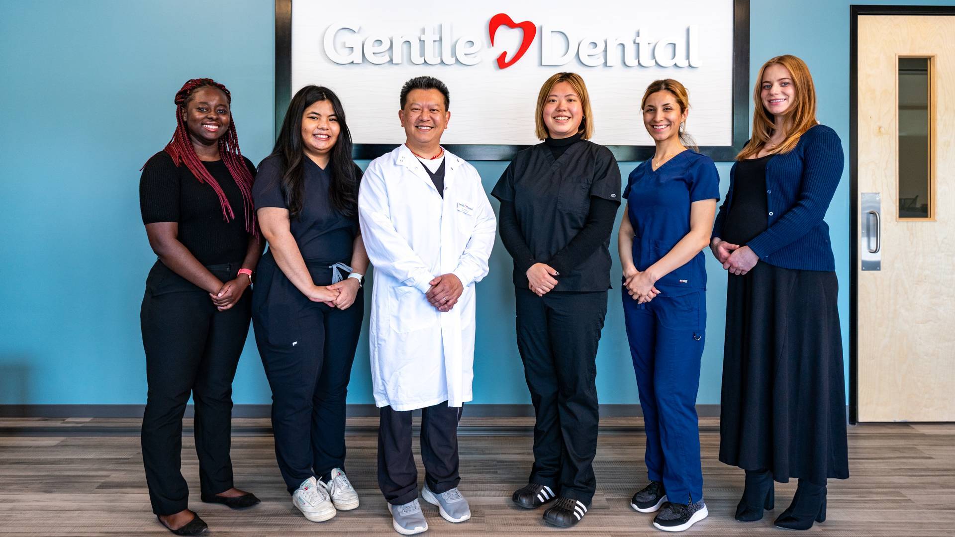 dental-care-team-photo_Gentle-Dental-Kirkland