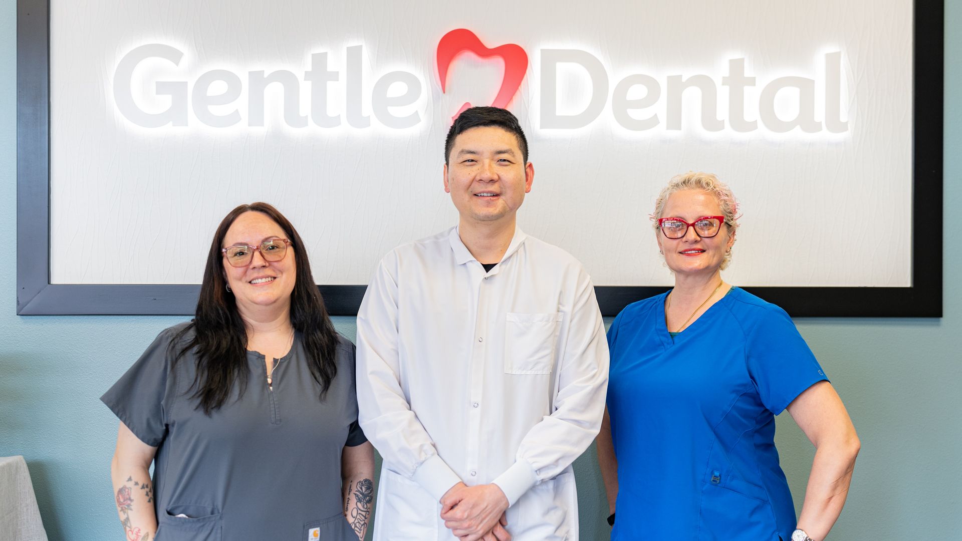 dental-care-team-photo_Gentle-Dental-Mill-Creek(1)