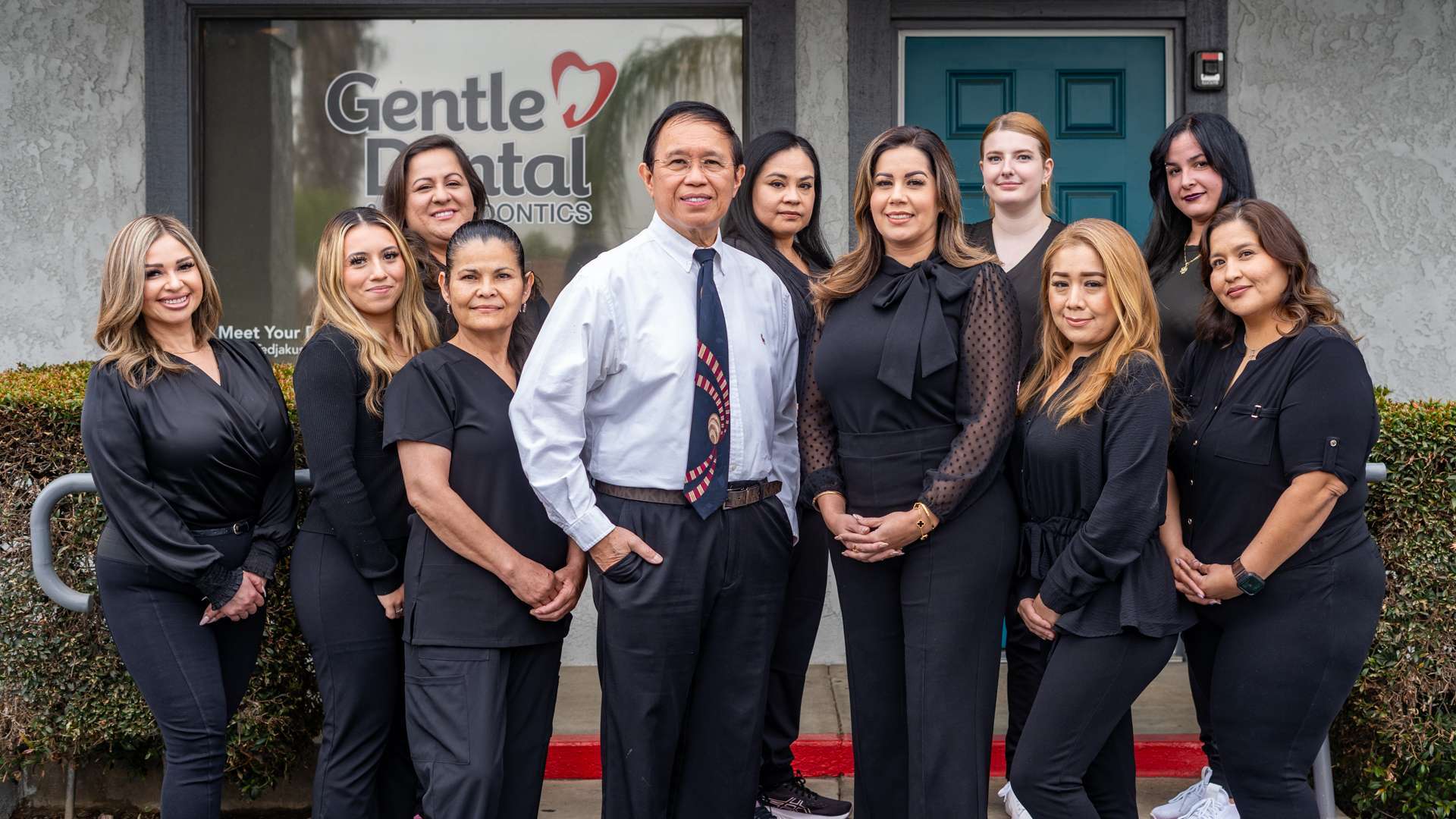 dental-care-team-photo_Gentle-Dental-Moreno-Valley