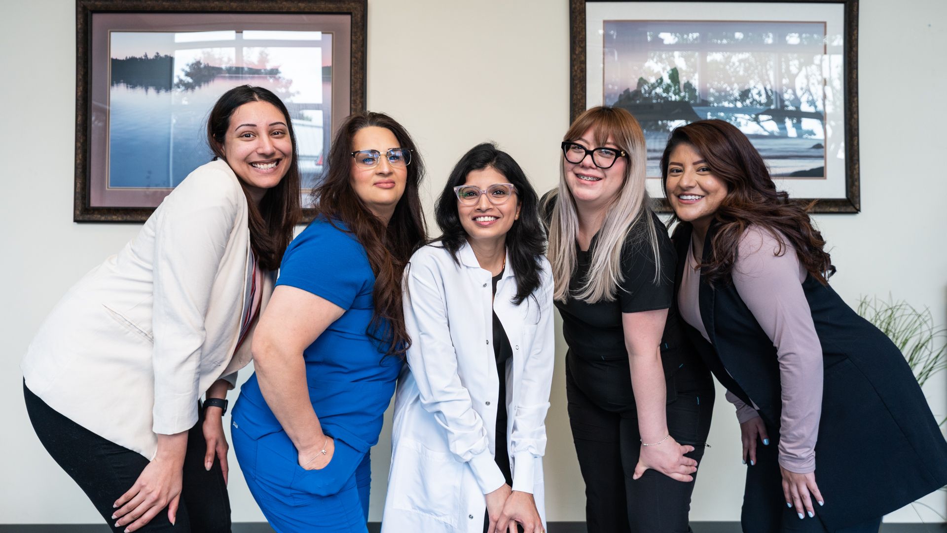 dental-care-team-photo_Gentle-Dental-North-Meridian