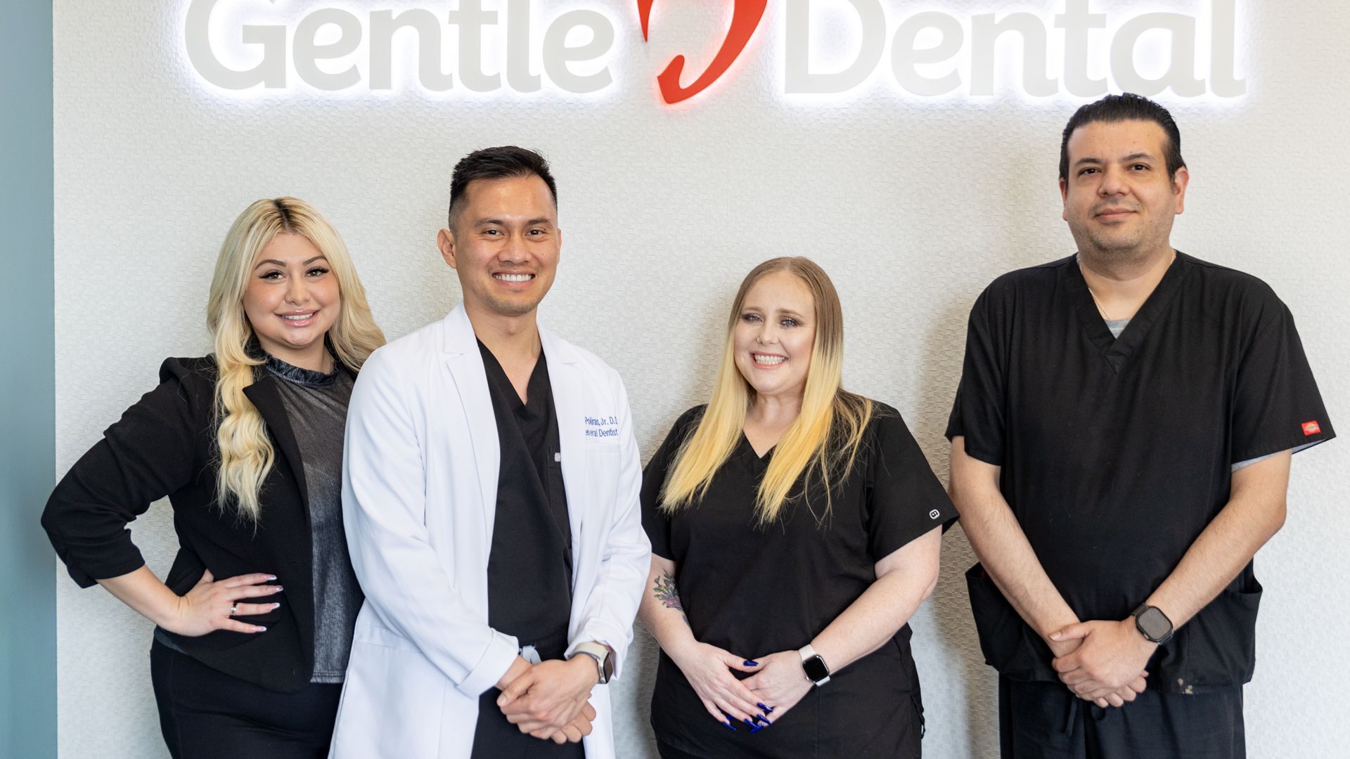 dental-care-team-photo_Gentle-Dental-Placentia