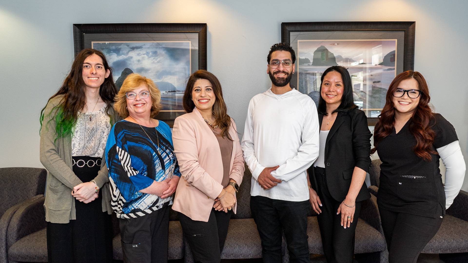 dental-care-team-photo_Gentle-Dental-Redmond