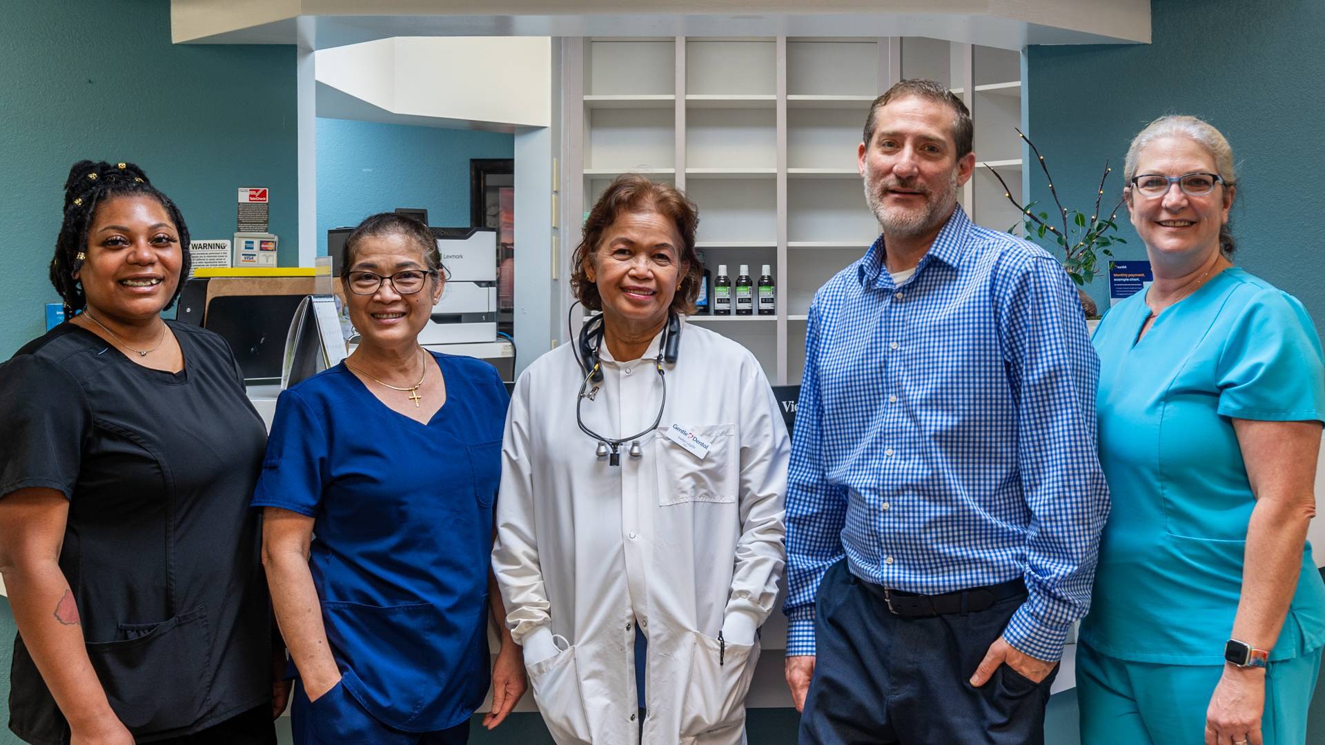 dental-care-team-photo_Gentle-Dental-Sorrento-Valley