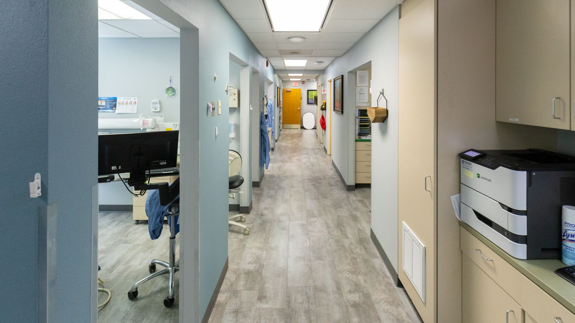 dental-clinic-hallway-area_Gentle-Dental-North-Eugene