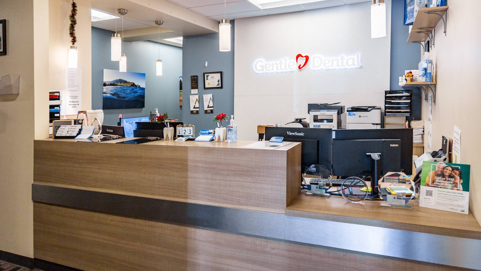dental-clinic-reception-area_Gentle-Dental-Mililani