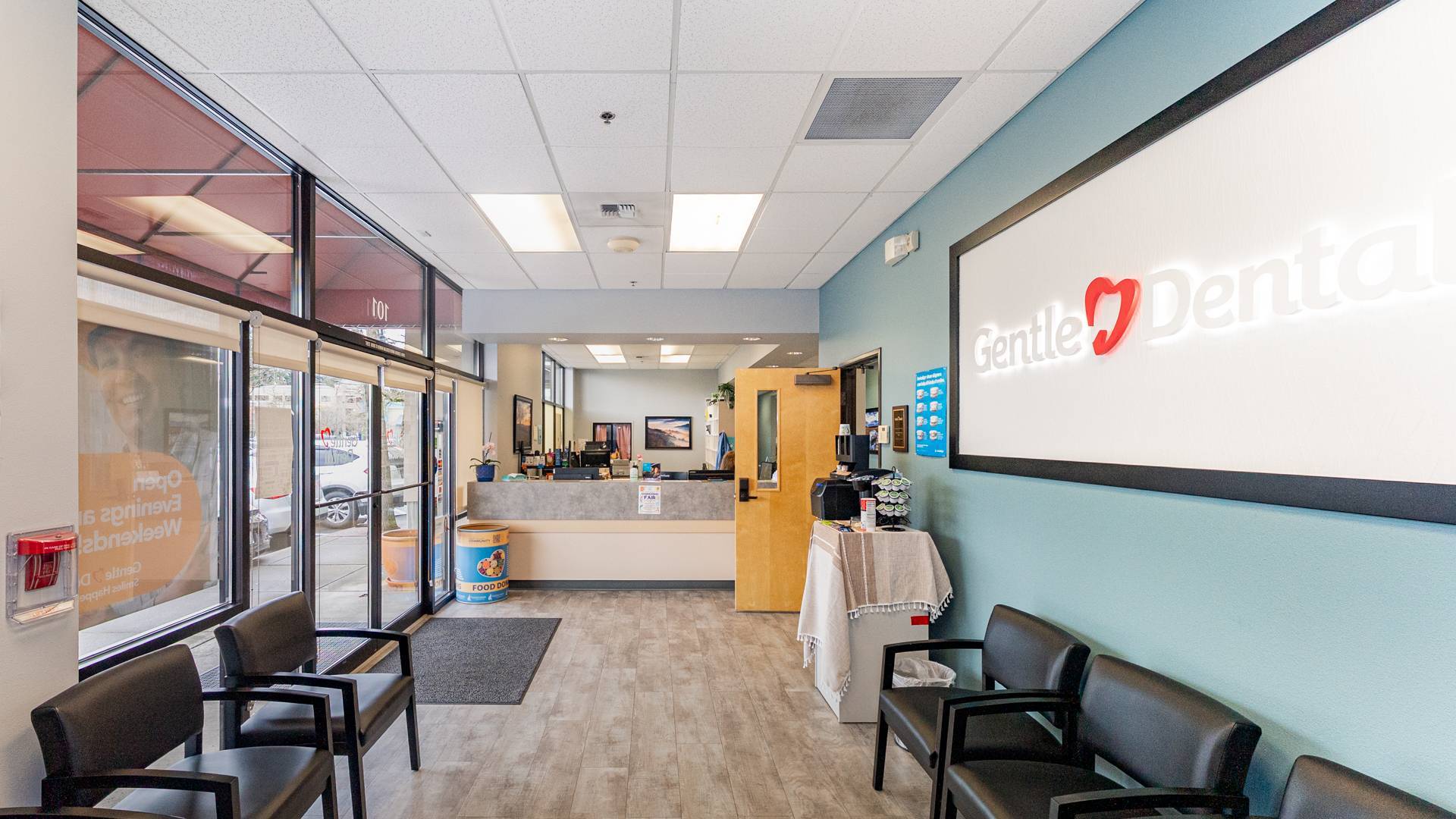 dental-clinic-reception-area_Gentle-Dental-Mill-Creek