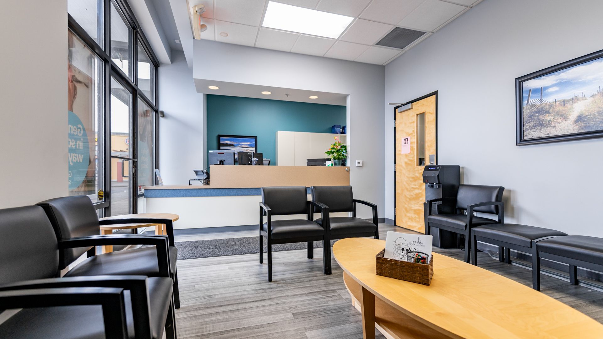 dental-clinic-reception-area_Gentle-Dental-Wood-Village