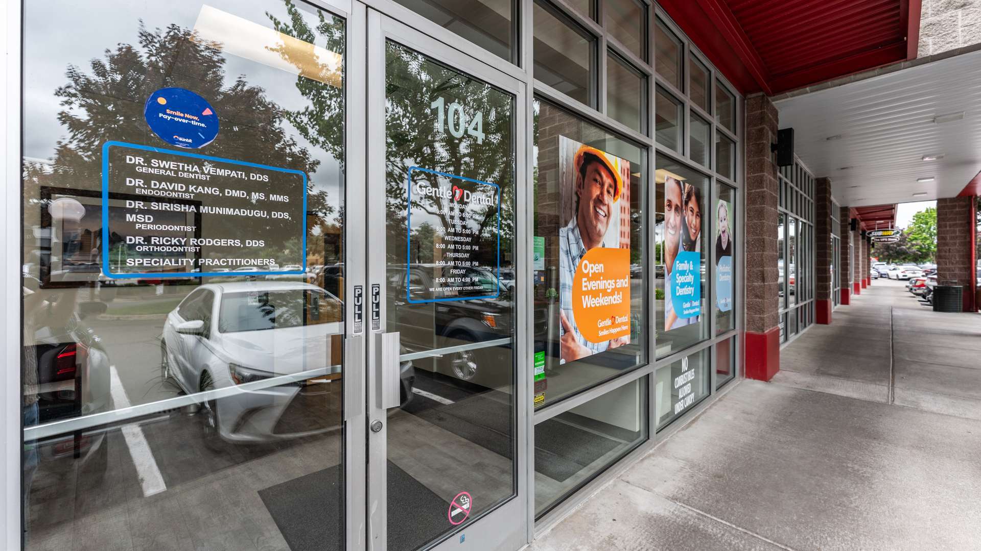 dental-office-entrance_Gentle-Dental-North-Meridian