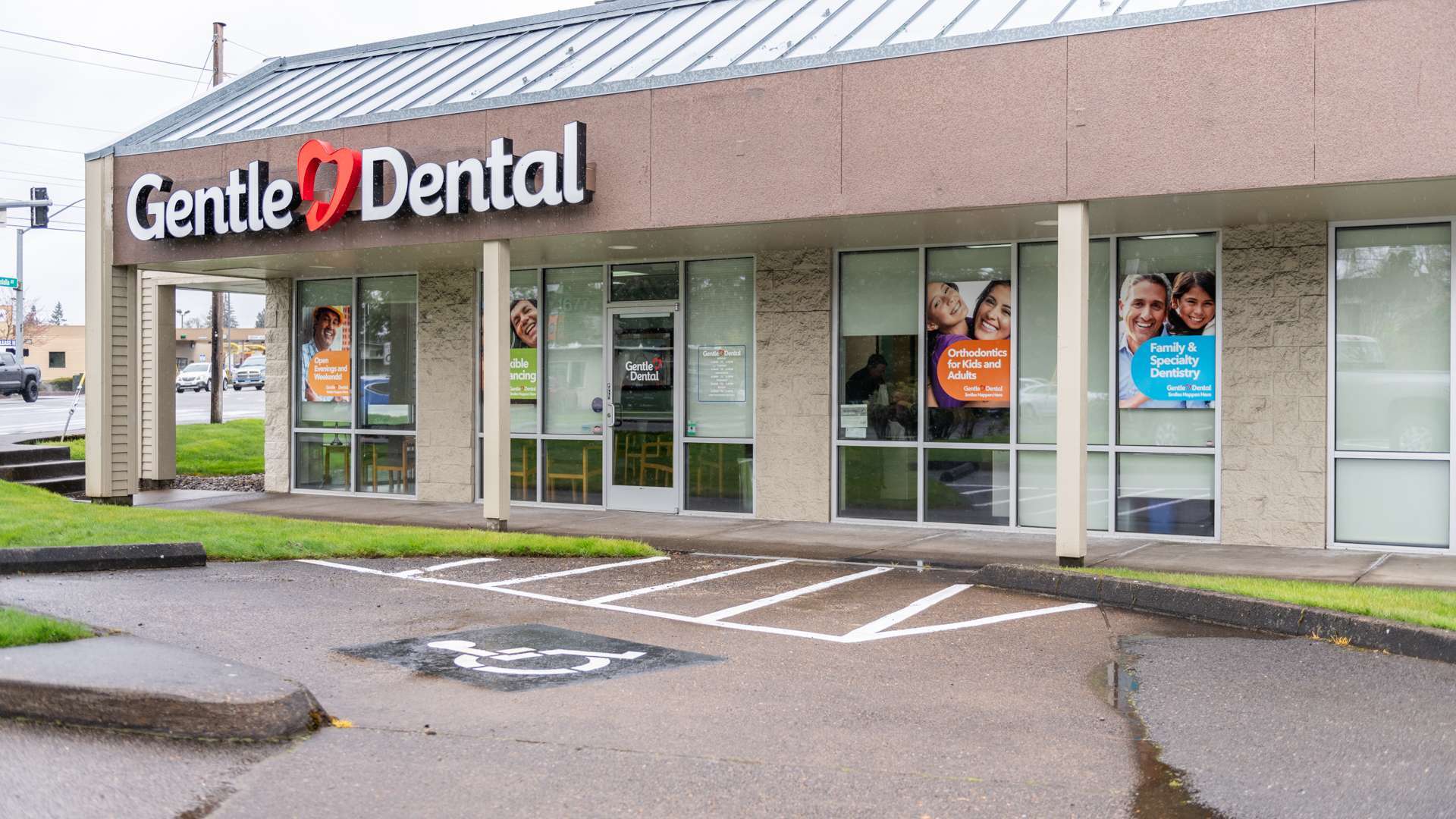 dental-office-entrance_Gentle-Dental-Oregon-City
