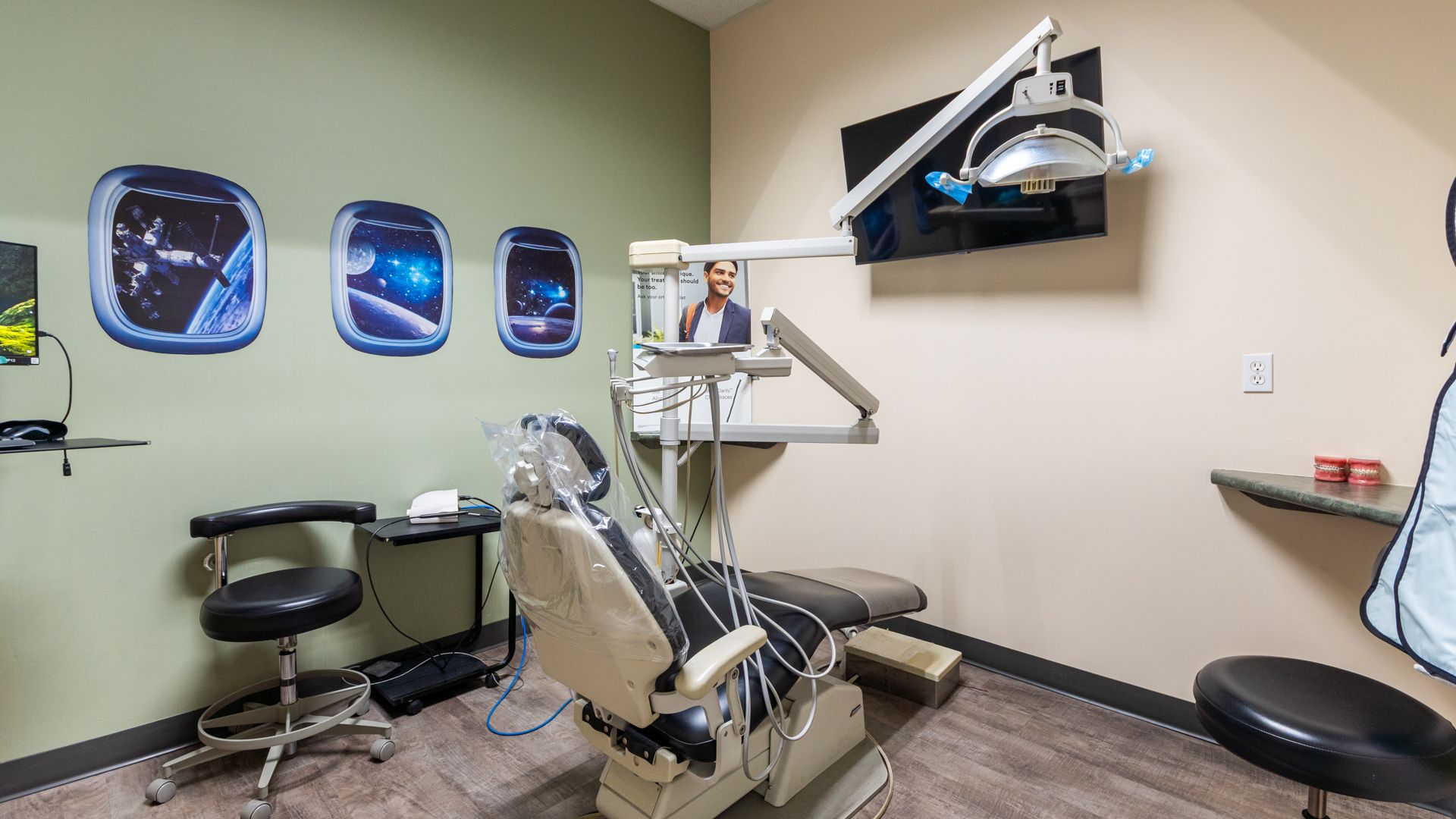 local-dentist-modern-dental-treatment-room_Gentle-Dental-Orange