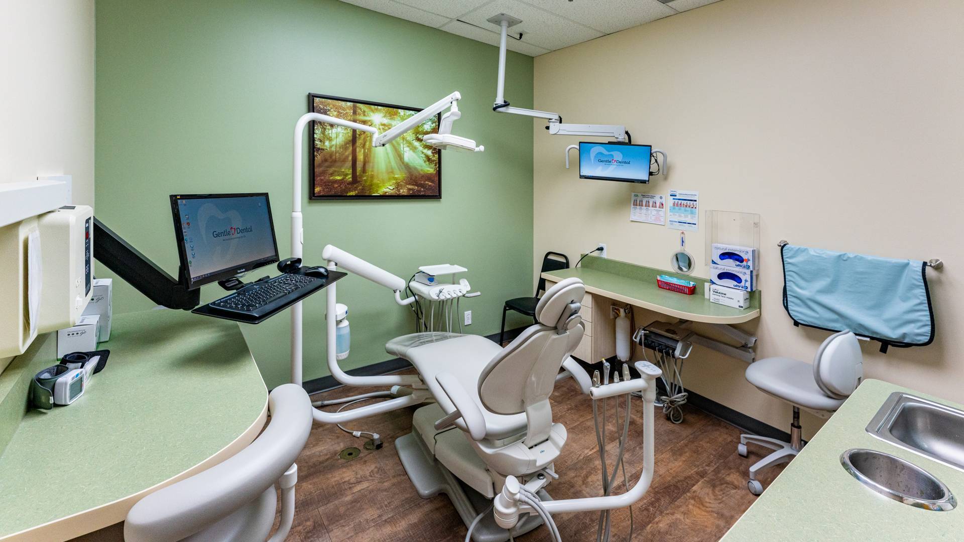 local-dentist-modern-dental-treatment-room_Gentle-Dental-Tigard